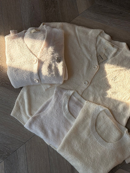 刺繡珊瑚絨睡衣三件組-黃