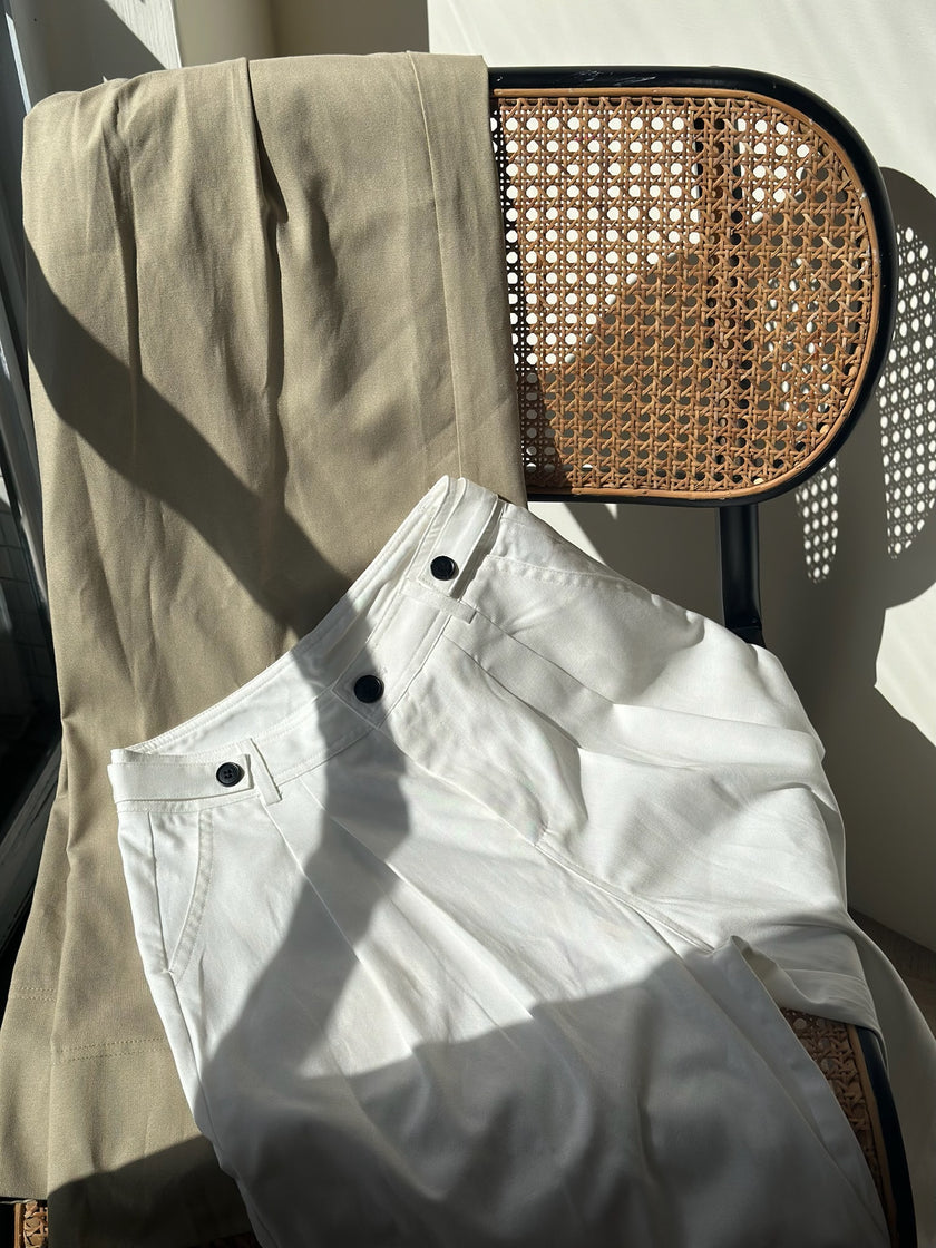 挺版打褶闊腿褲-白