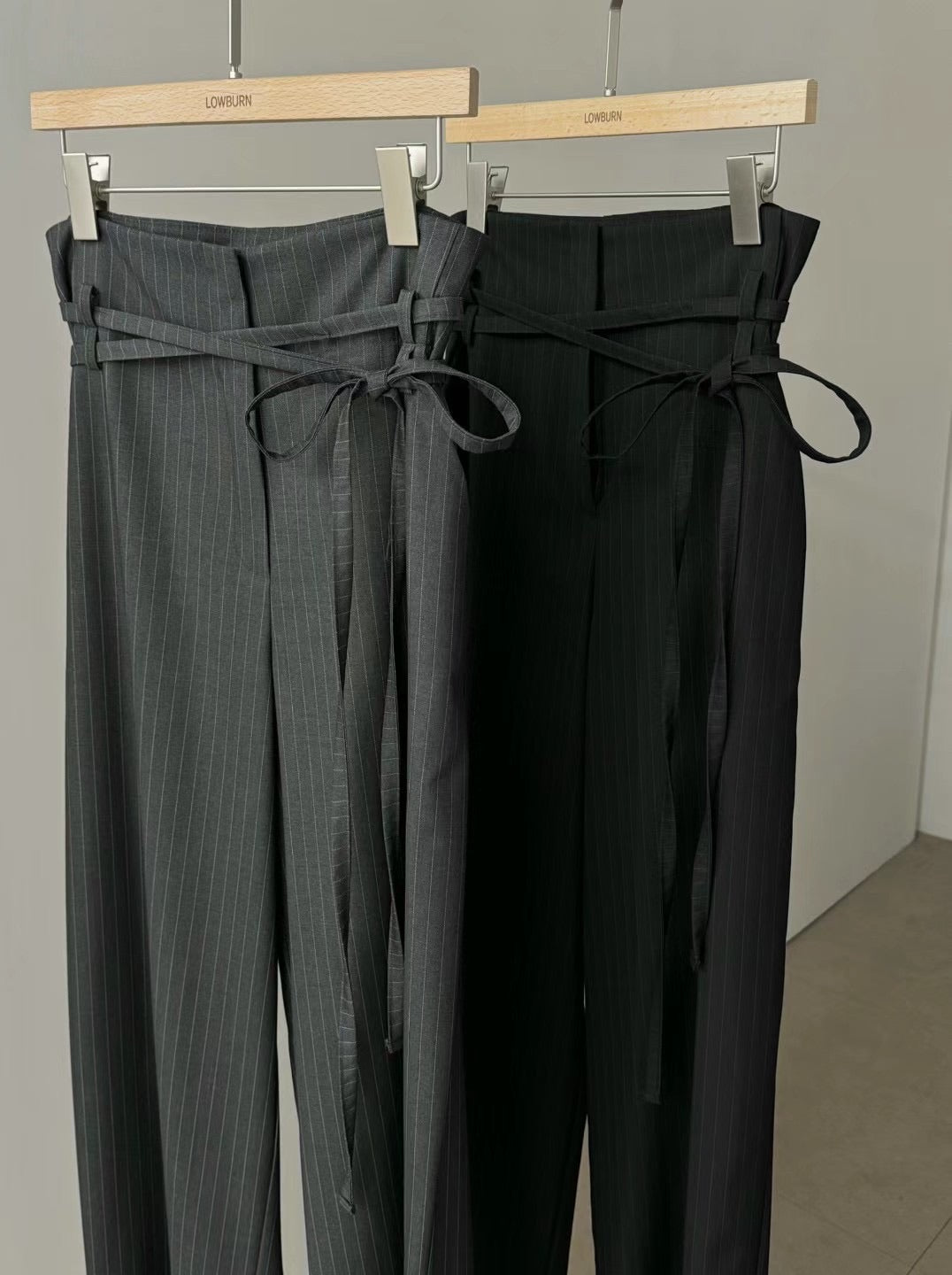 Striped strappy high waist suit pants