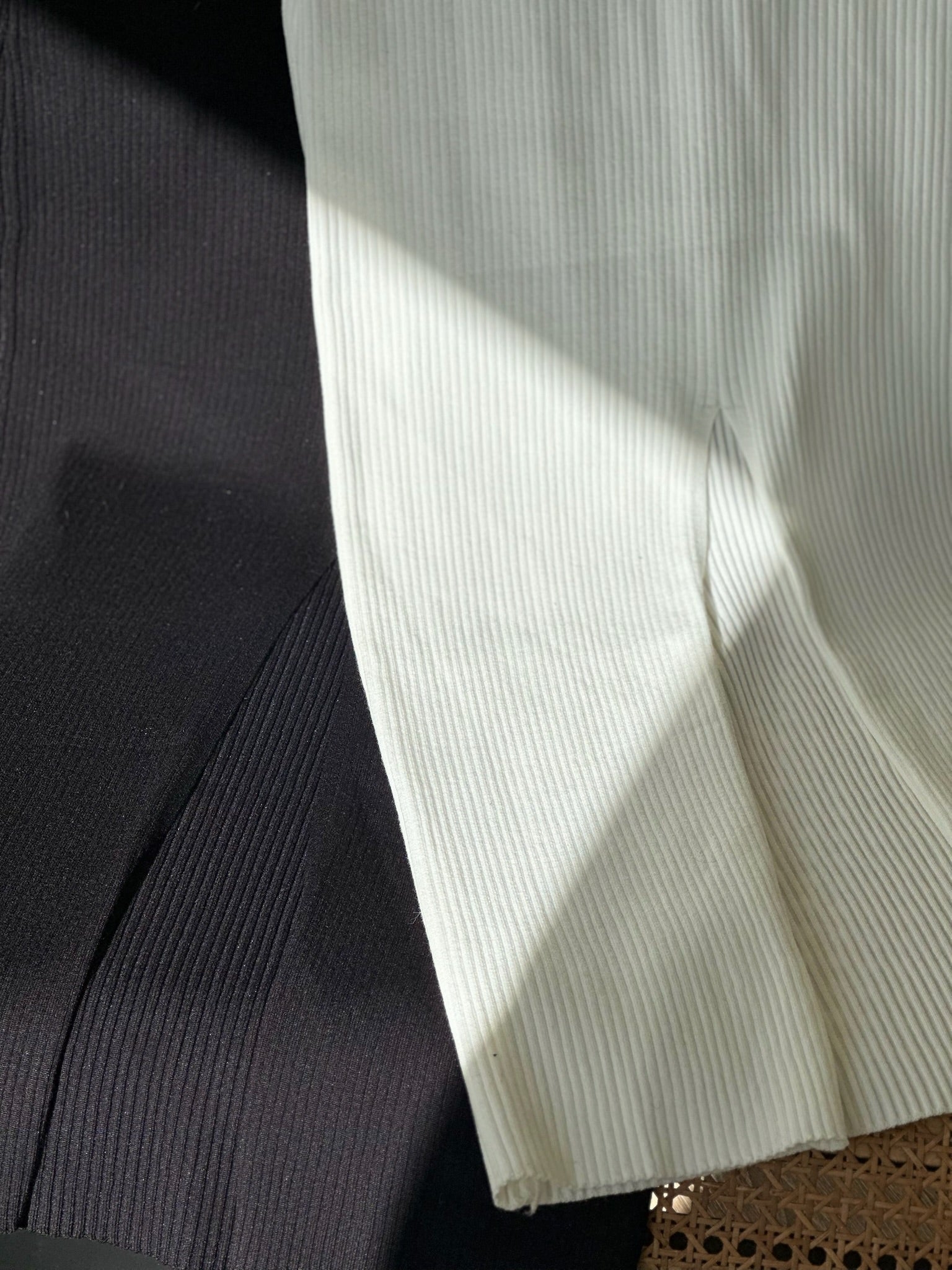 羅紋針織腰帶半裙-黑