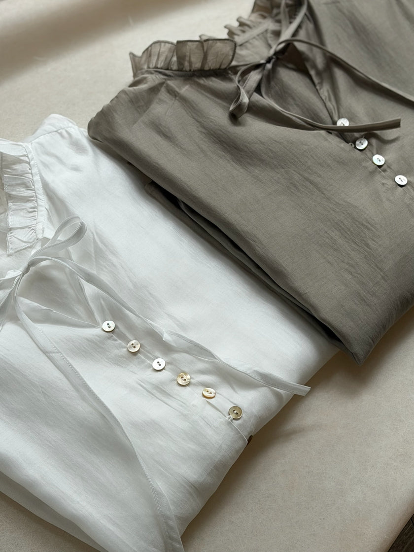 緞光貝殼絲綢襯衫-杏綠