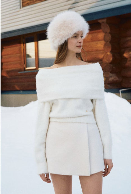 羊毛翻領平口上衣-白