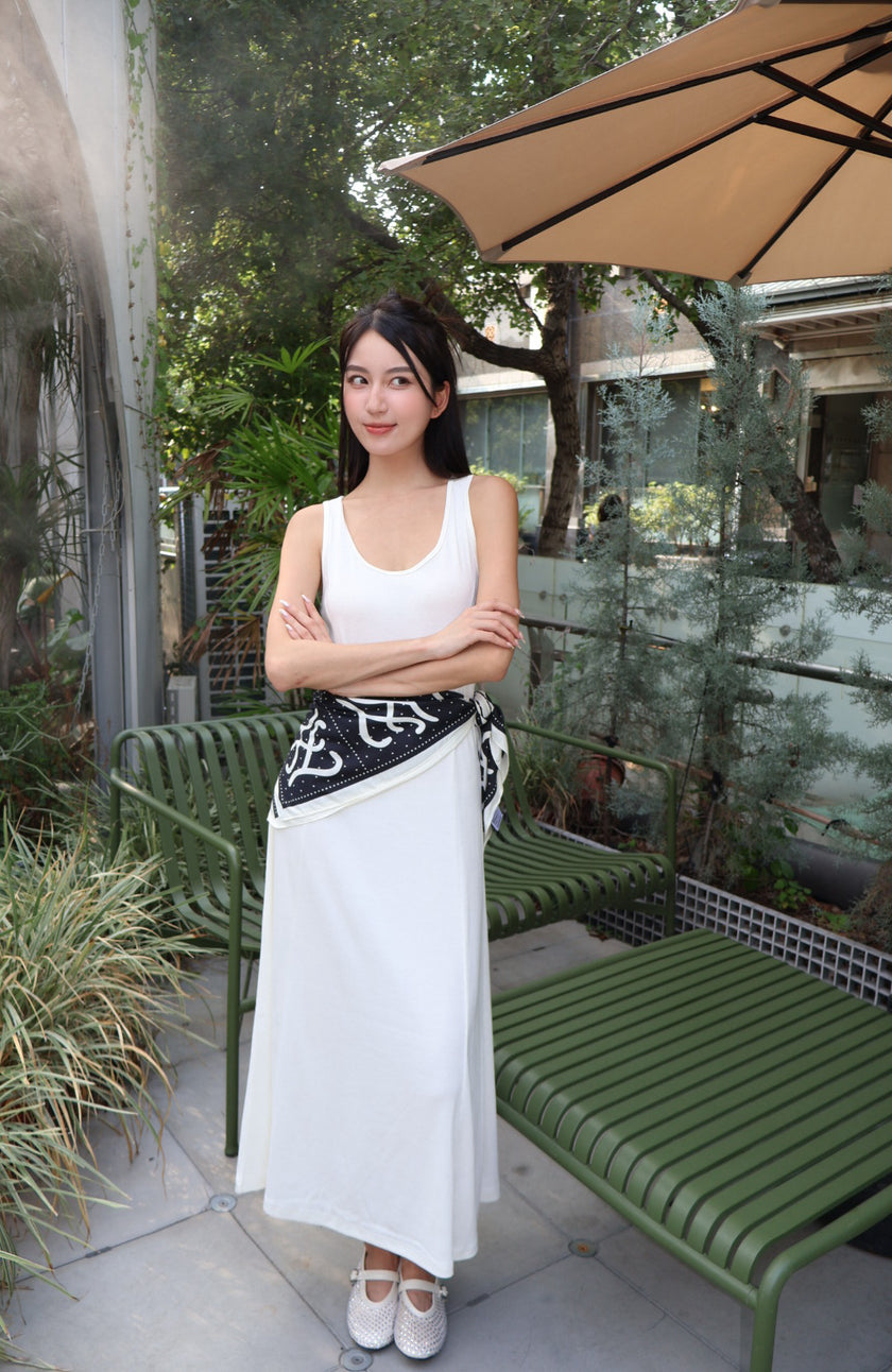 法式點點撞色絲巾-黑