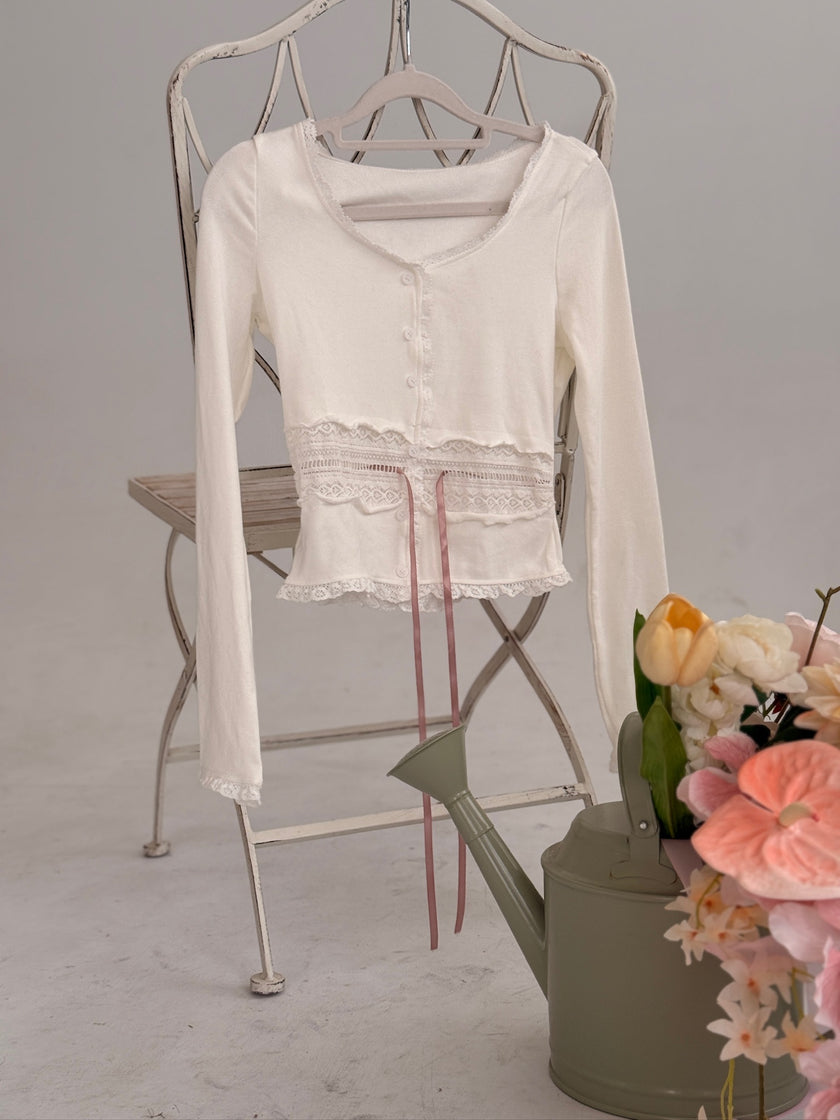 芭蕾風蕾絲緞帶上衣-白