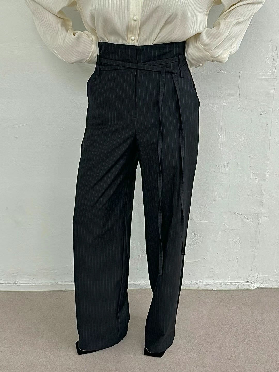 Striped strappy high waist suit pants