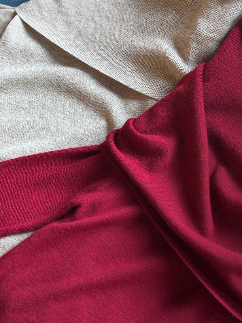 月下鎖骨一字領針織-杏灰