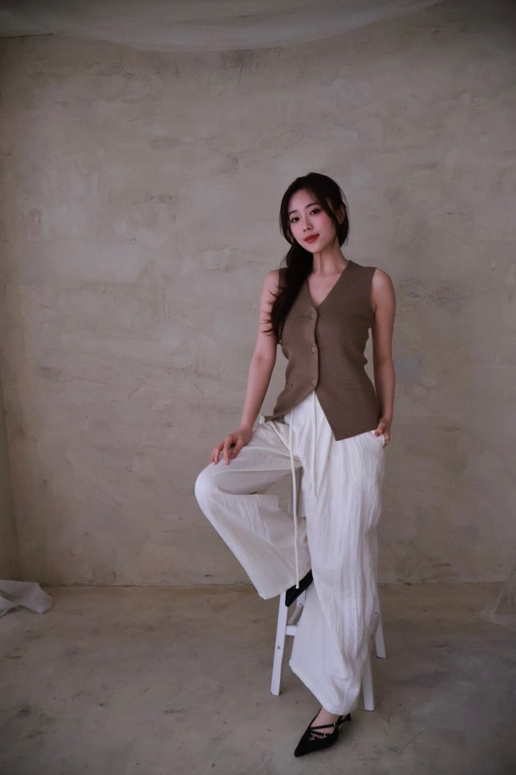 miu系三釦尖頭鞋-黑