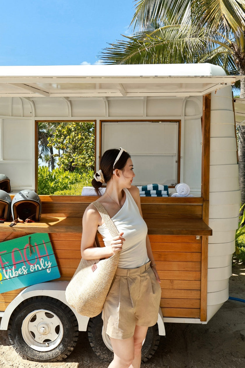 拉菲草皮標肩背包