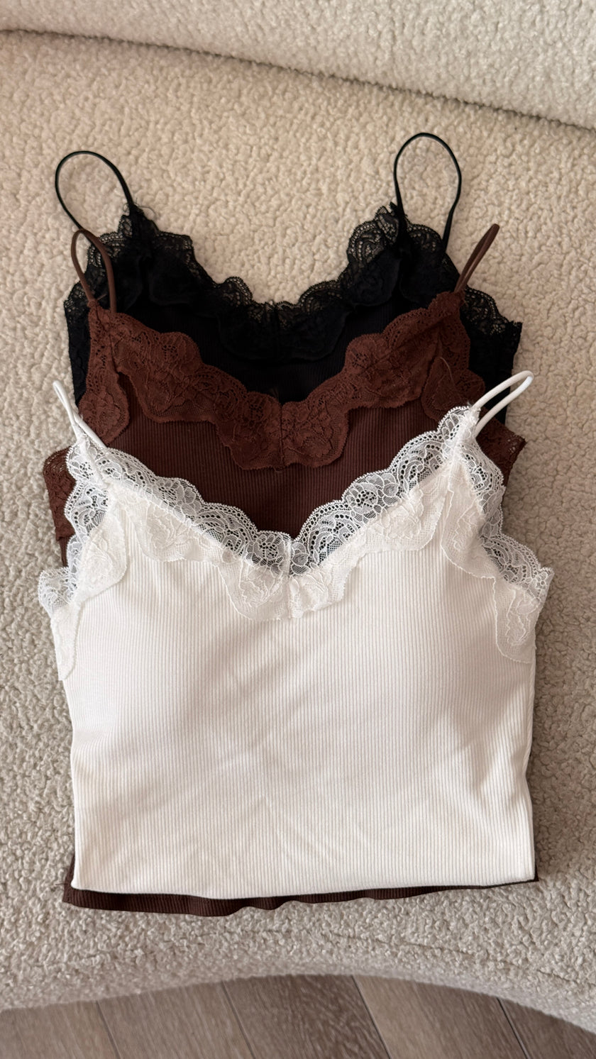 蕾絲細肩Ｖ領Bra top-咖