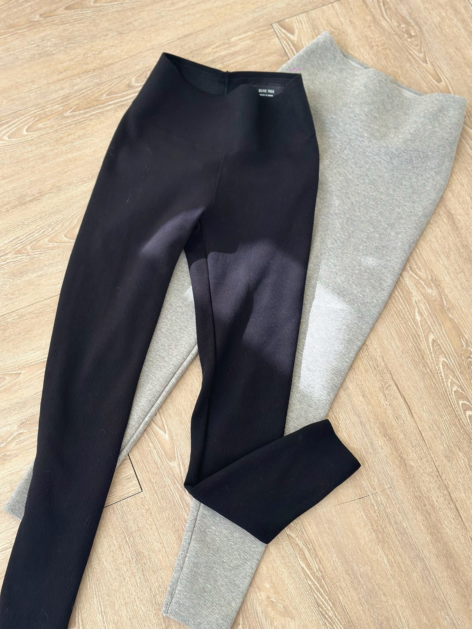 高腰微絨彈力小腳褲-灰