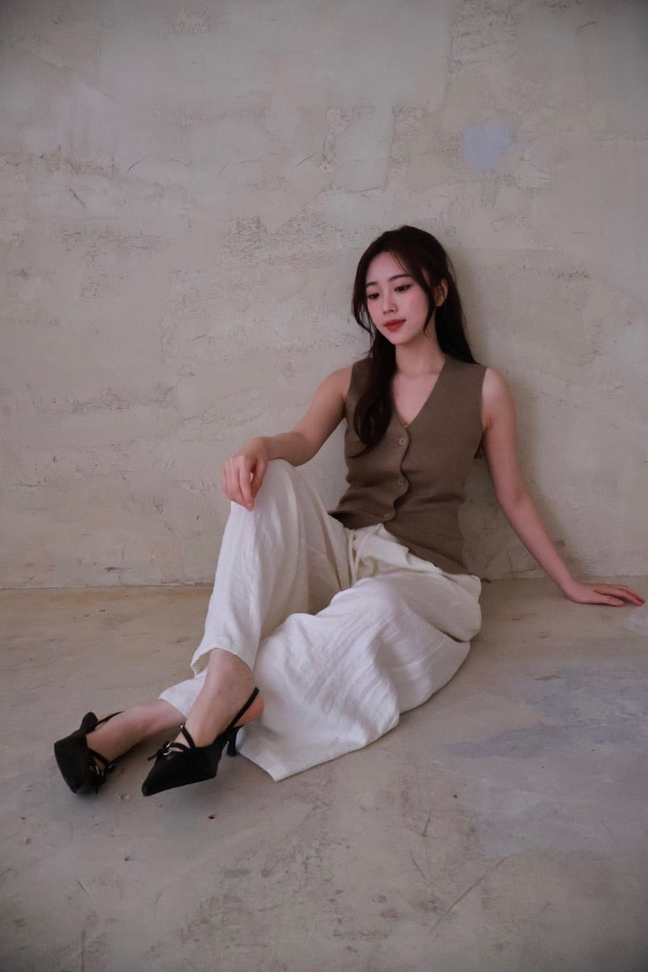 miu系三釦尖頭鞋-黑