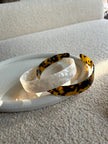Blogger Acetate Amber Hair Cave-Pearl White