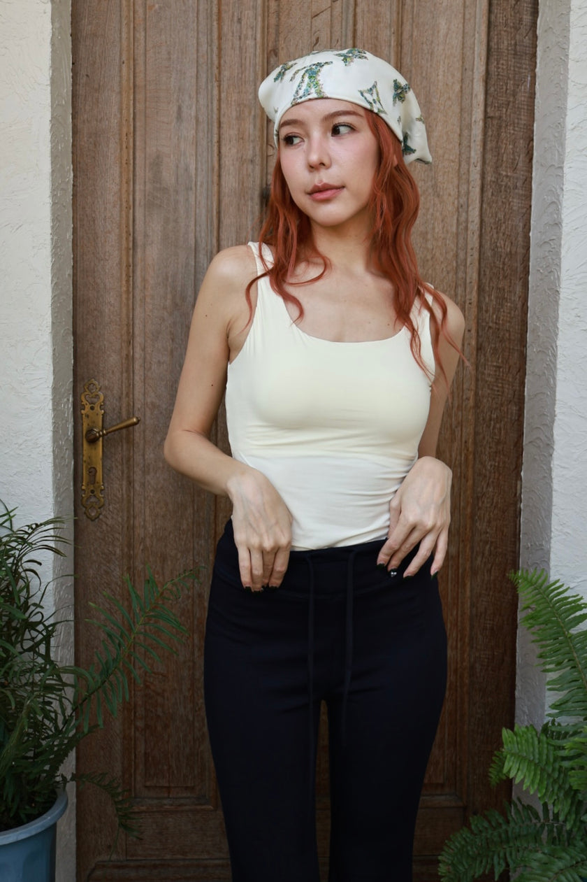 裸感降溫胸墊背心-米杏