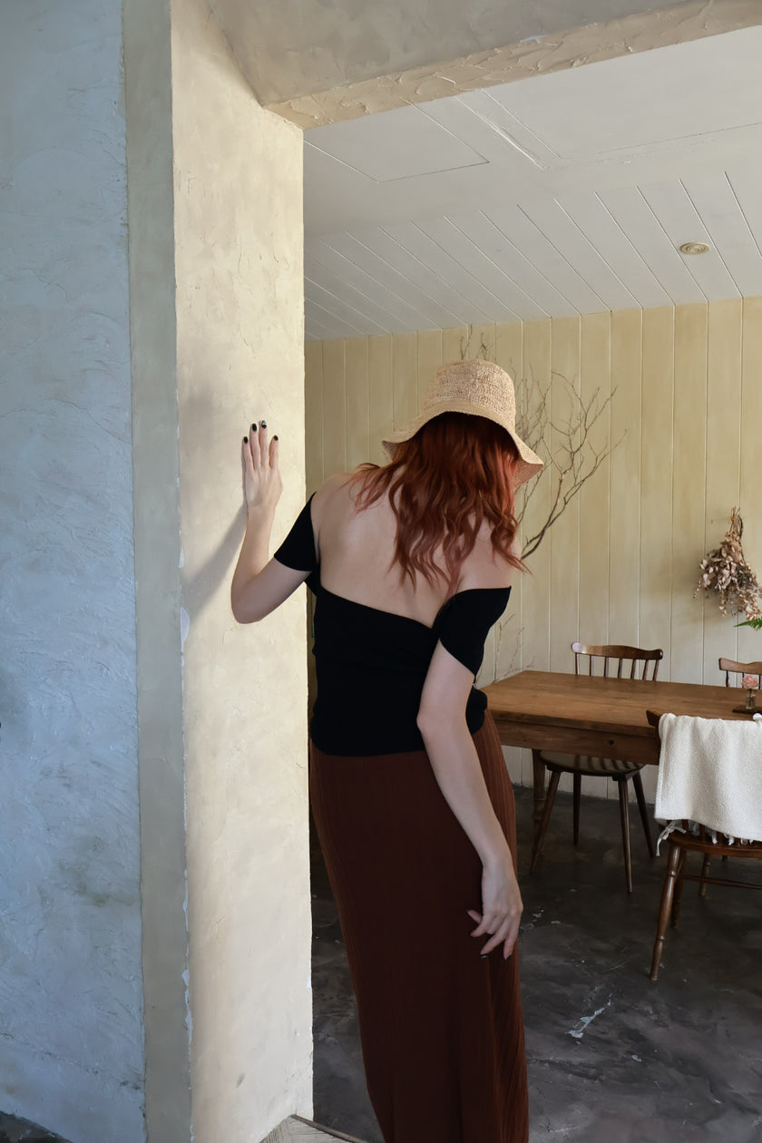 法式美背飛袖上衣-黑