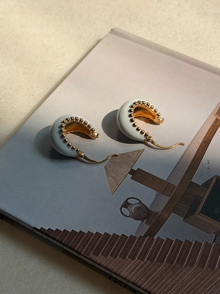 復古琺朗金邊半圓耳環-白