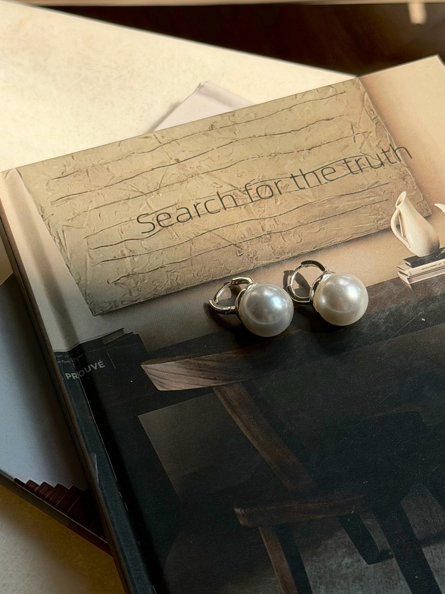 靜奢珍珠吊墜耳環-銀