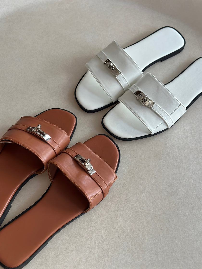 博主鎖頭涼拖鞋-金棕