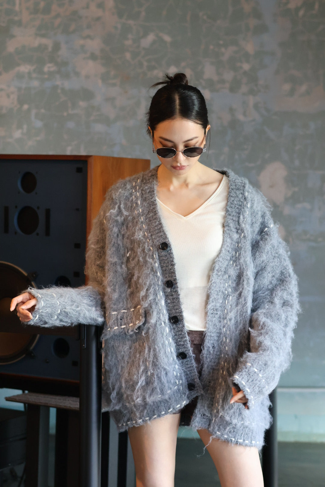 慵懶綿羊卷縫線針織外套-灰