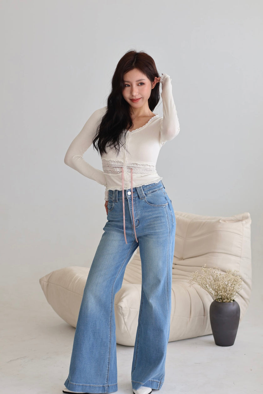 芭蕾風蕾絲緞帶上衣-白