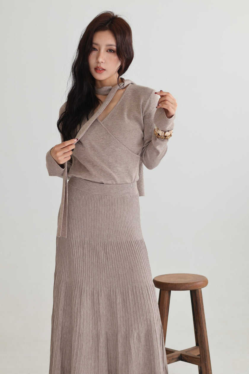 假期飄帶交叉針織上衣-杏灰