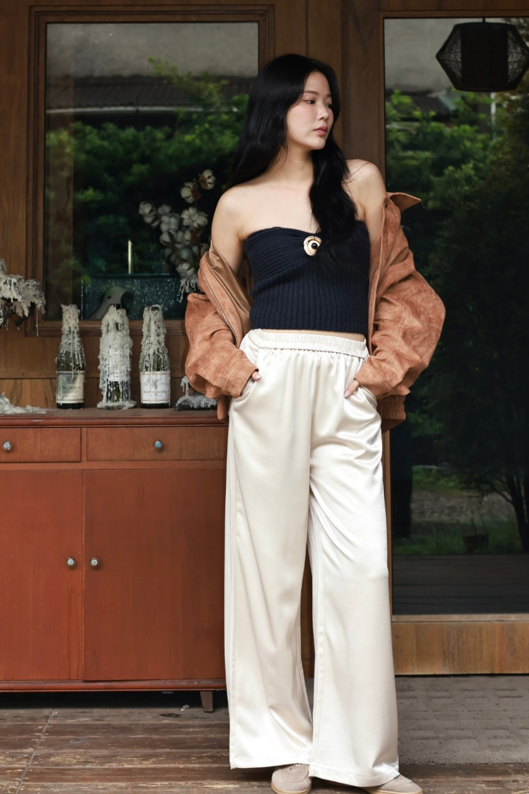 緞光渡假鬆緊寬褲-米白