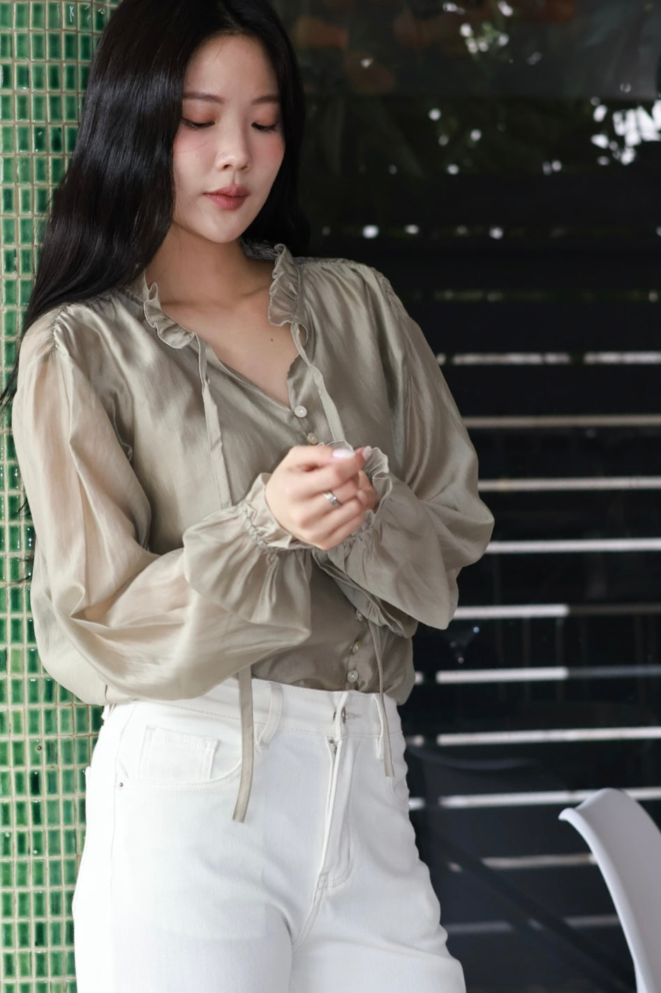 緞光貝殼絲綢襯衫-杏綠