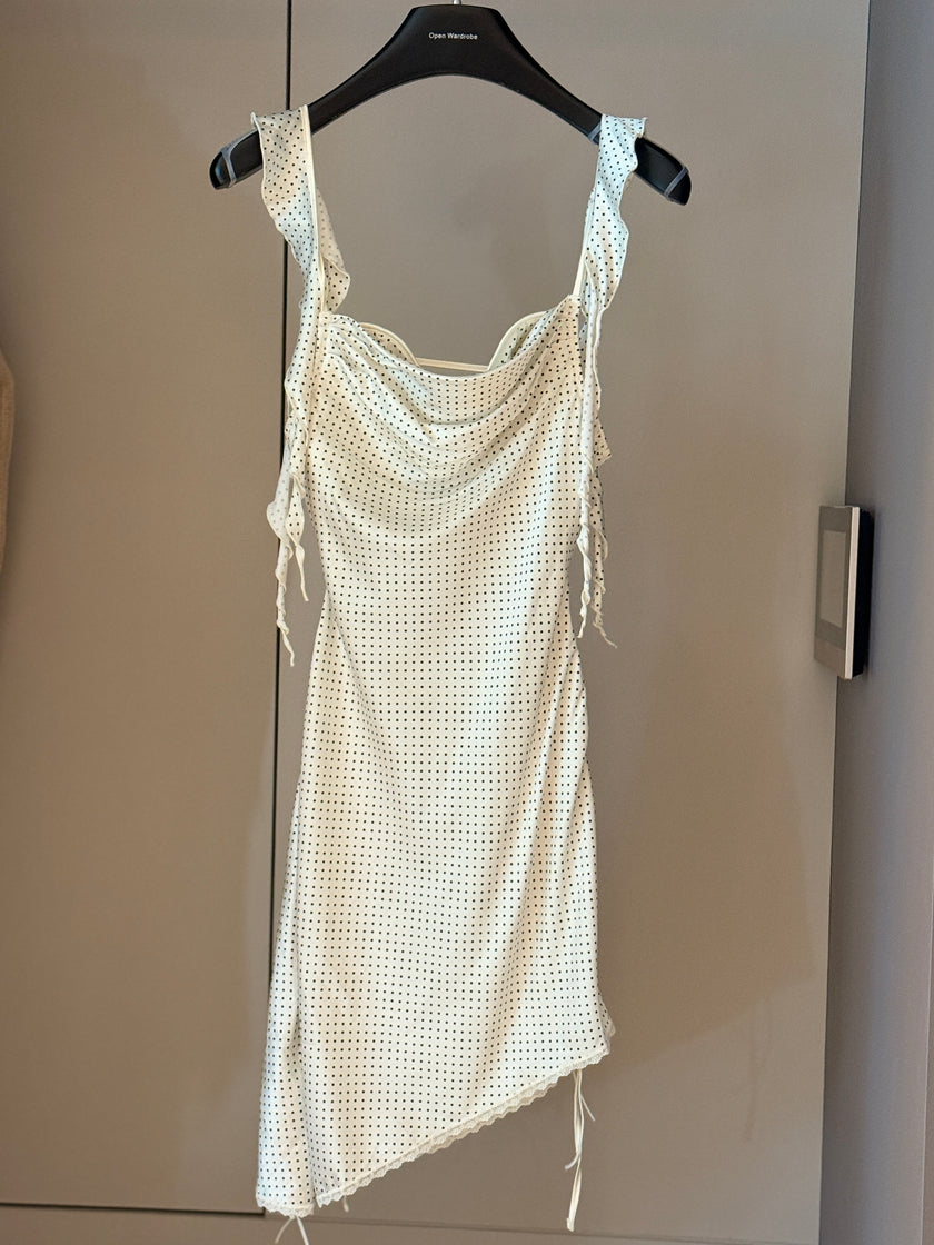法式波點美背睡裙-白