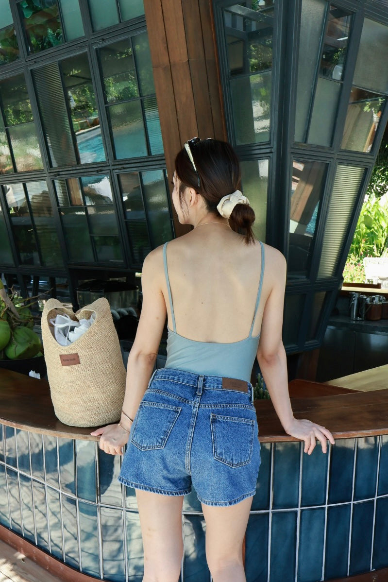 完美比例牛仔短褲