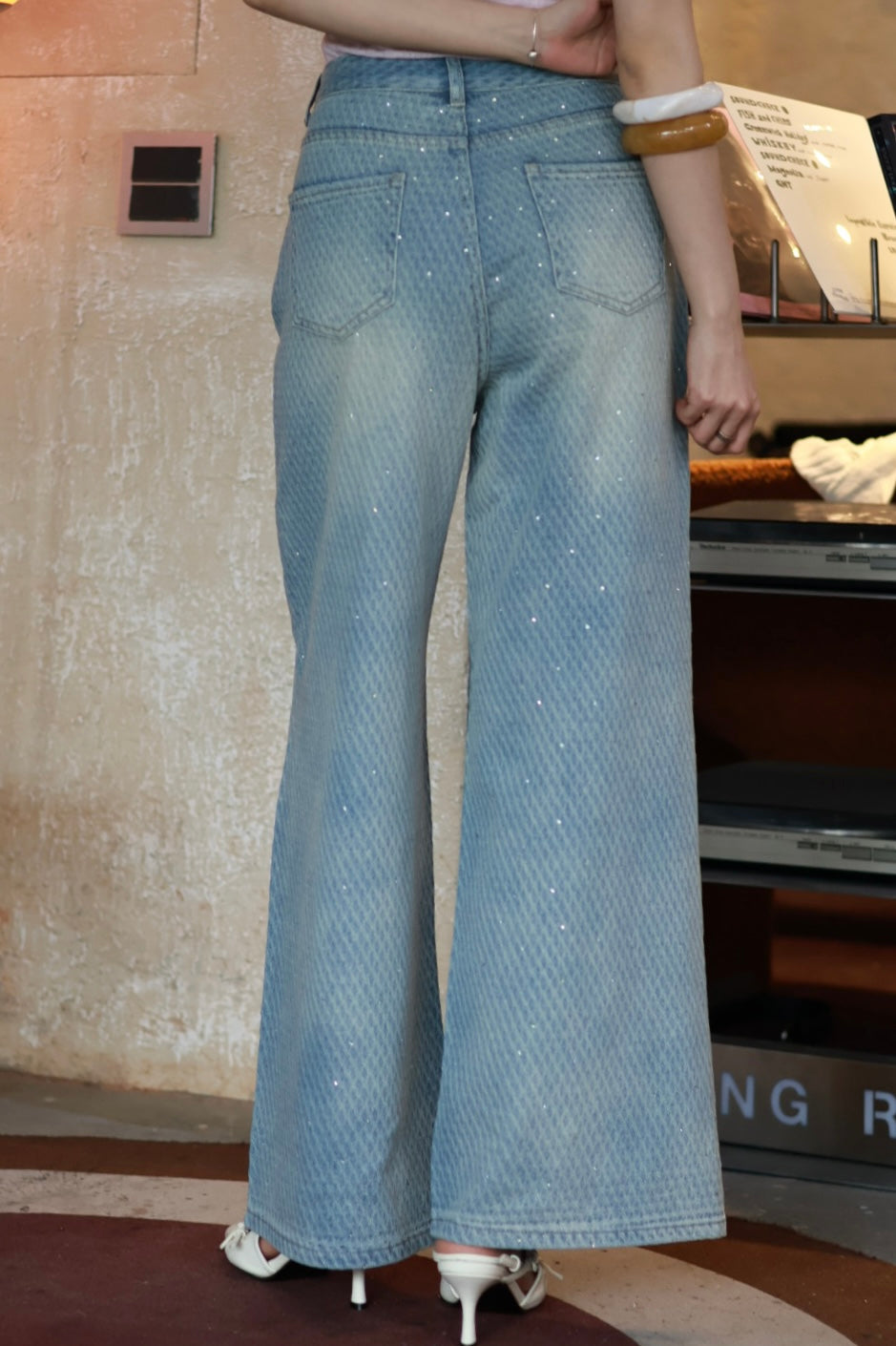 人魚菱格滿鑽牛仔寬褲-淺藍