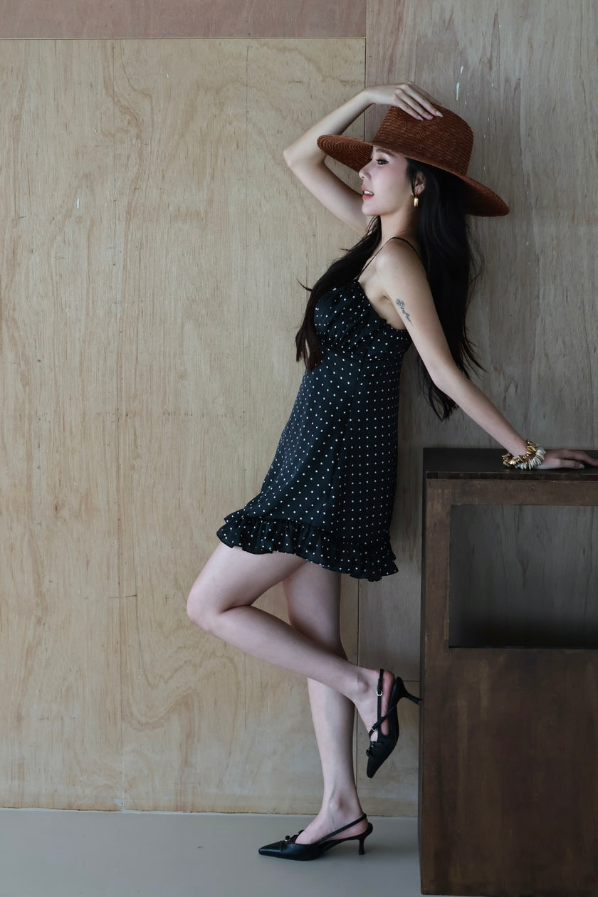 復古波點細肩帶洋裝-黑