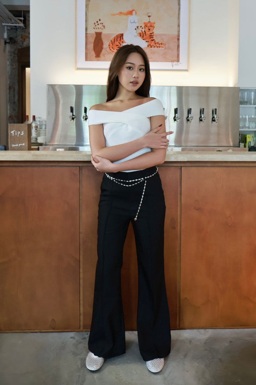 都市微喇叭西裝褲-黑