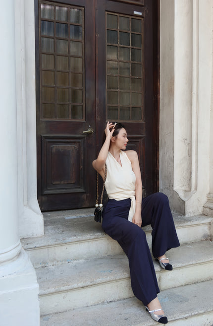 American style cargo pants with large pockets