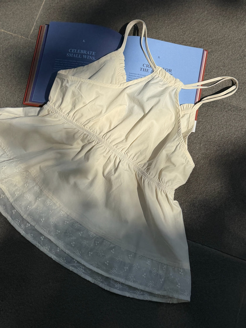 波西刺繡細肩背心-米白