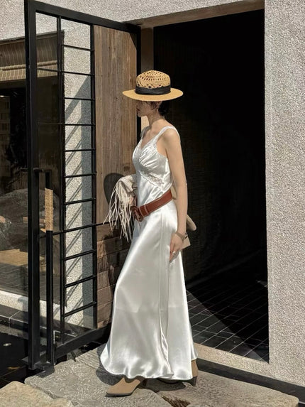 晨光蕾絲緞面長洋裝-白