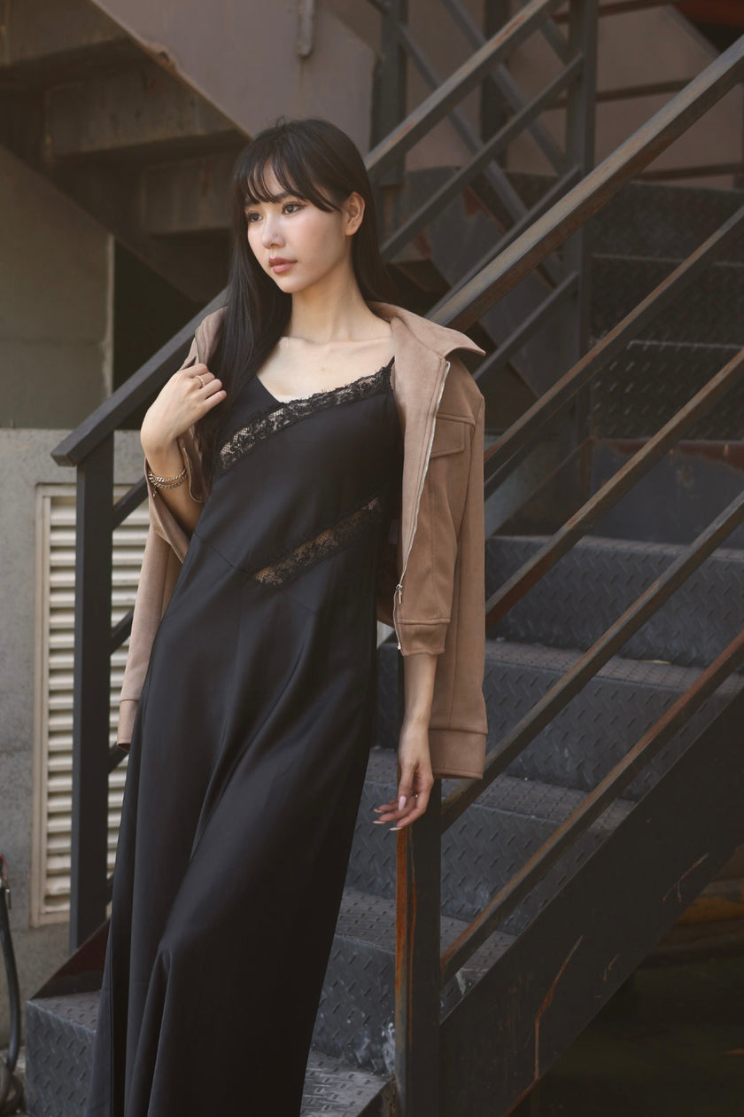 夜色流光蕾絲緞面洋裝-黑