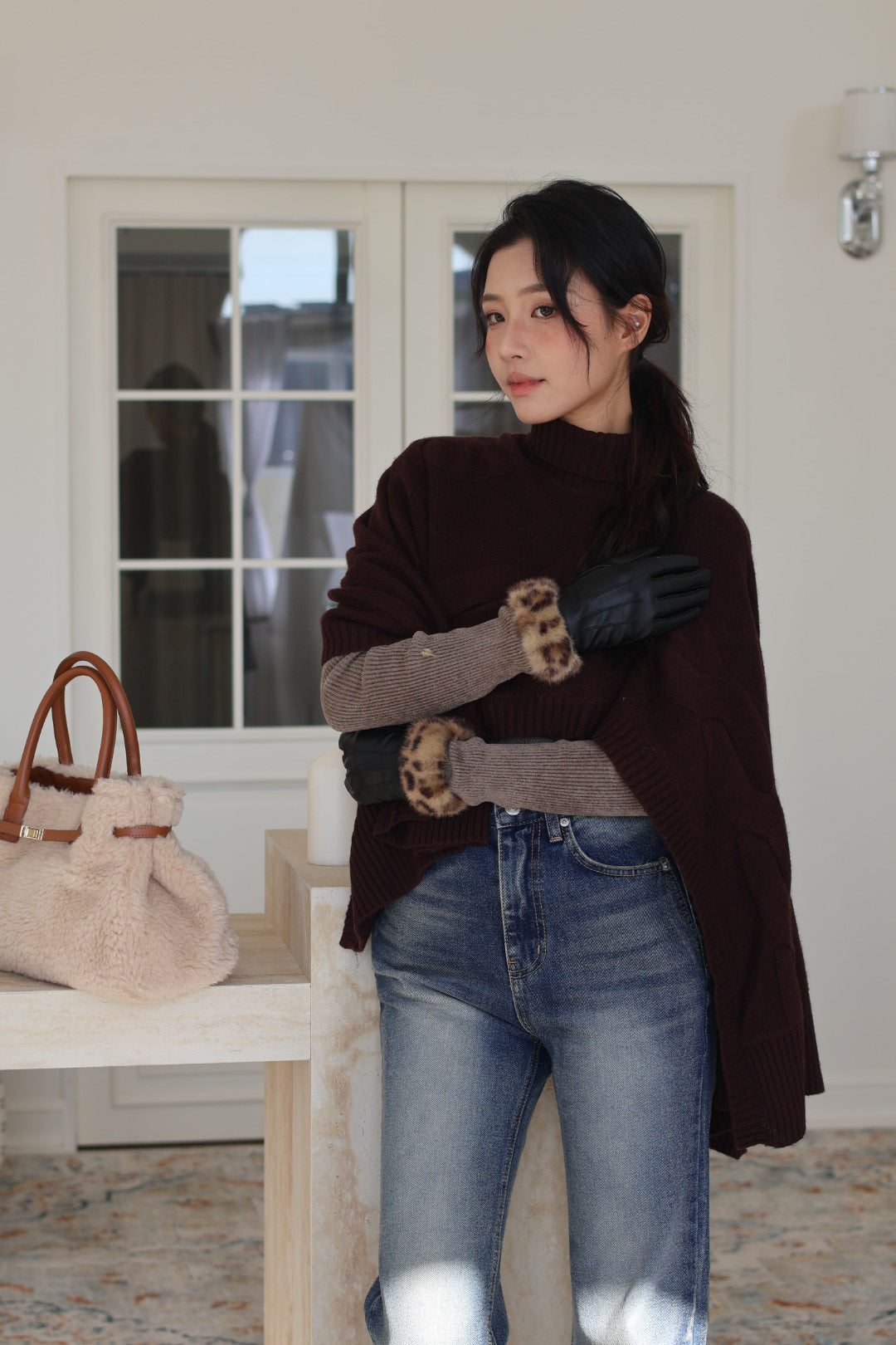 羊絨編織立領斗篷-深咖