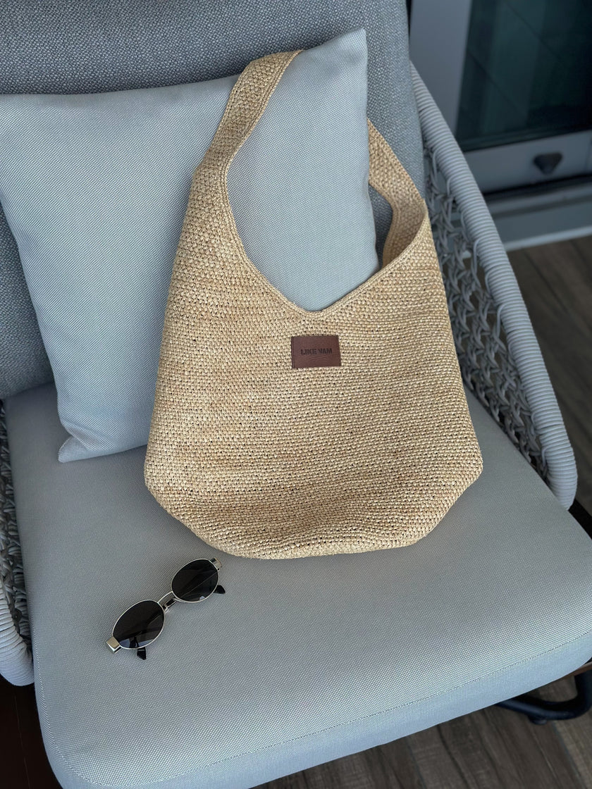 拉菲草皮標肩背包