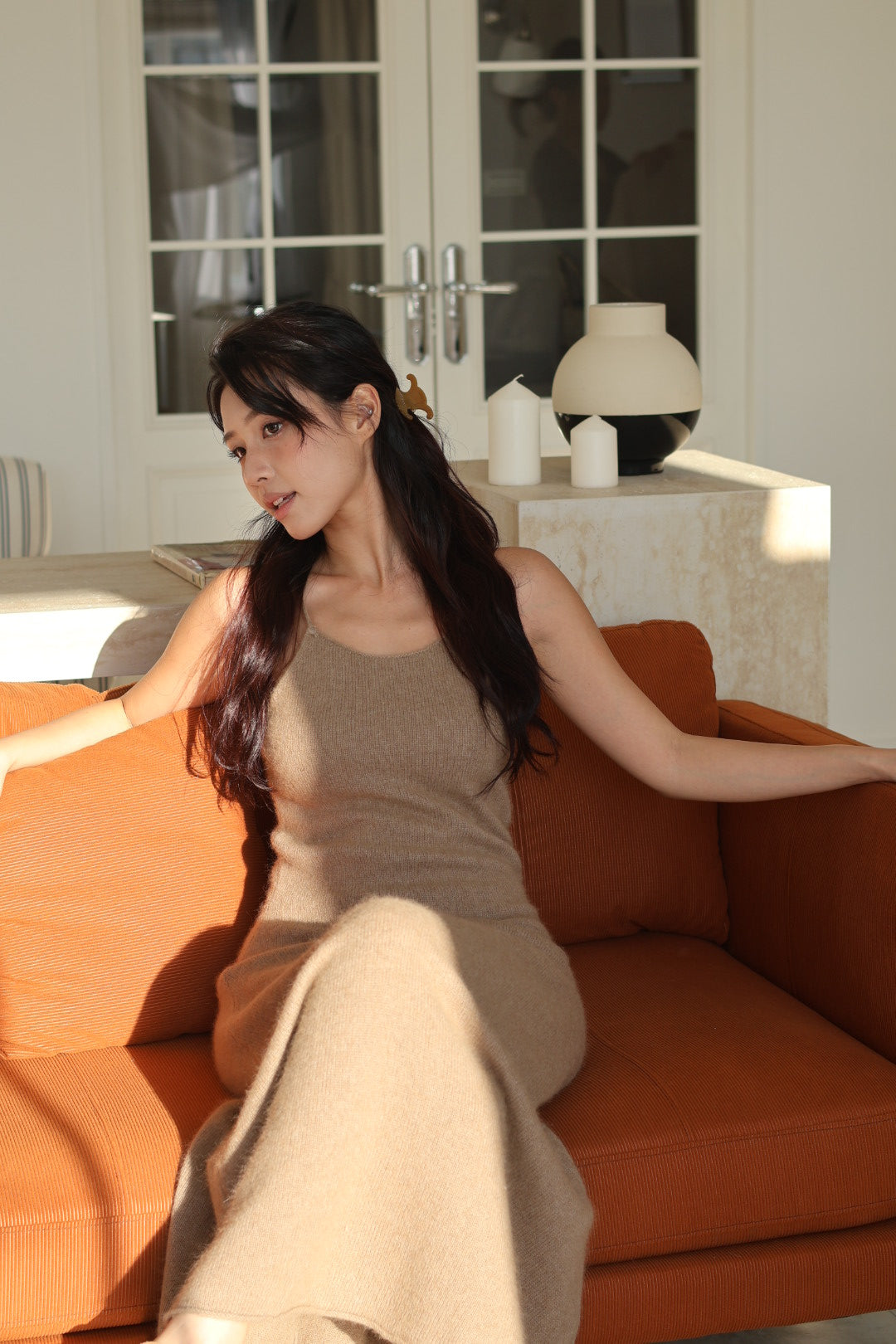 浣熊絨細肩收腰長洋裝-奶茶