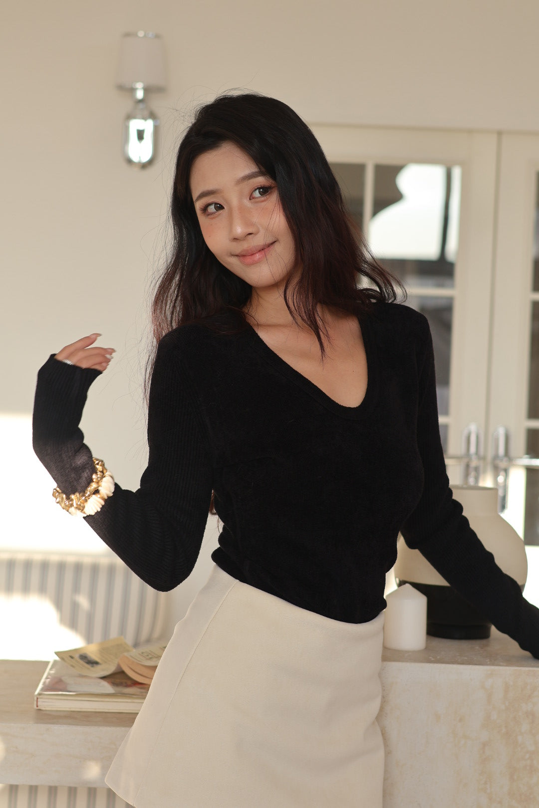 V領羅紋修身上衣-黑