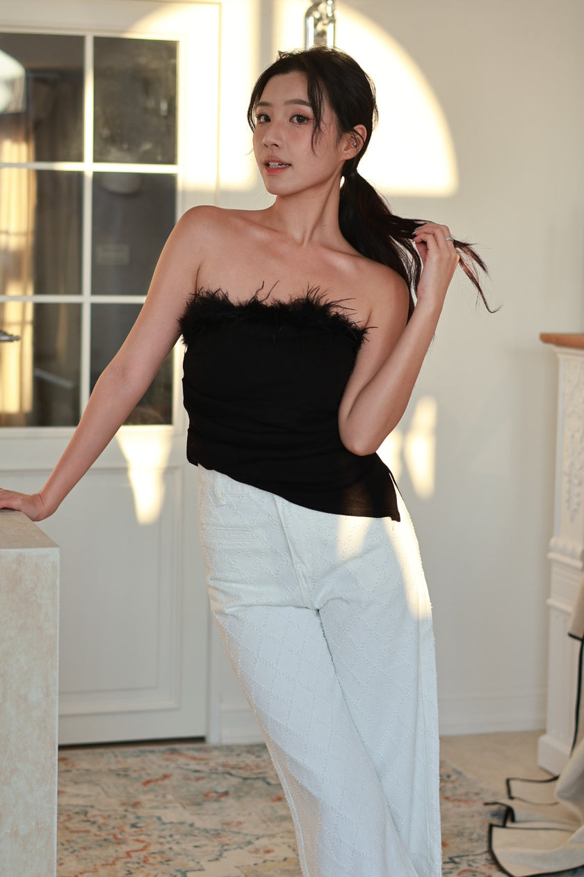 節日氛圍毛毛平口上衣-黑