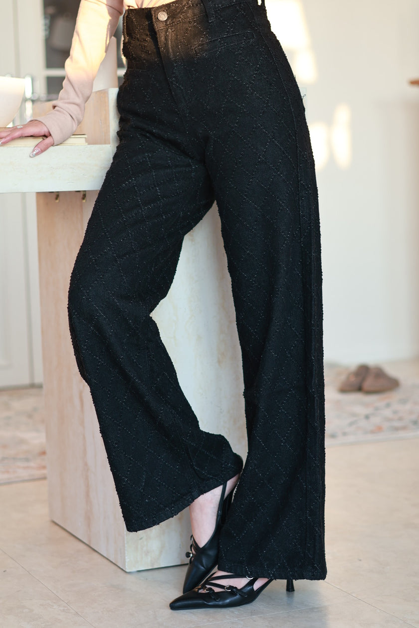 率性菱格紋高腰牛仔褲-黑