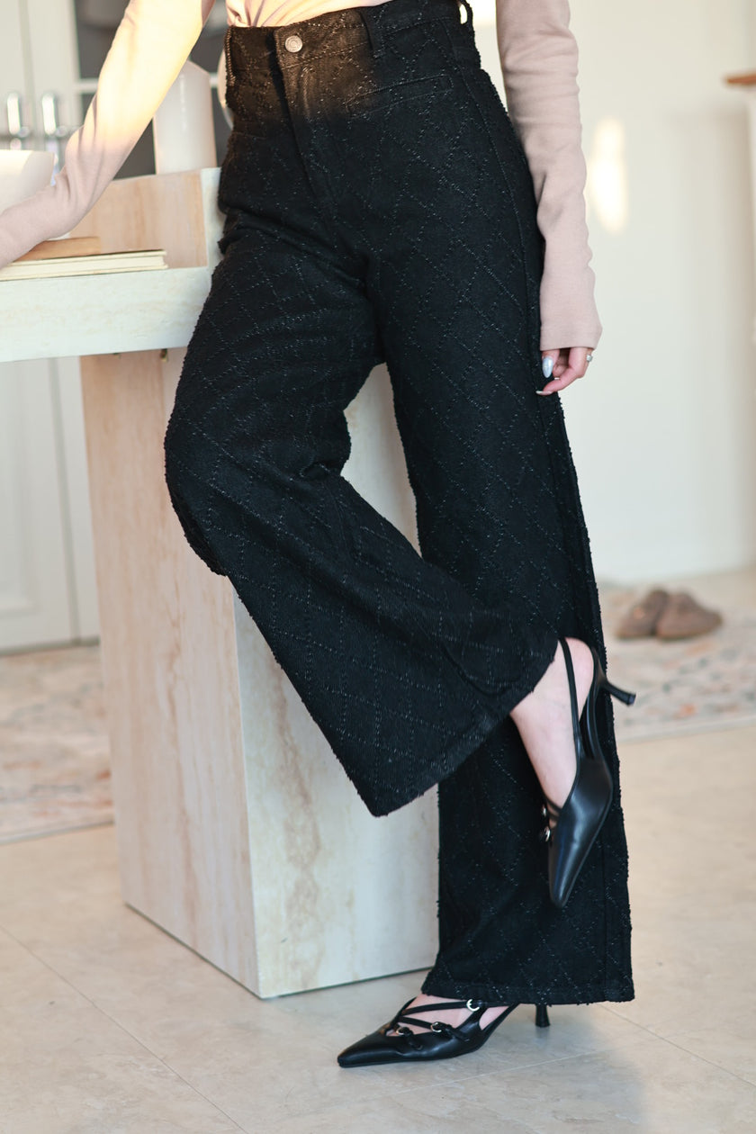 率性菱格紋高腰牛仔褲-黑