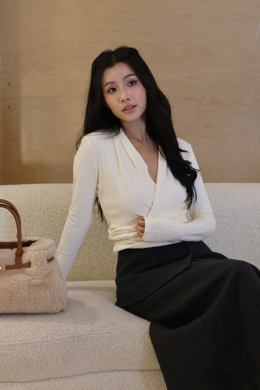 V領交叉抓絨上衣-杏